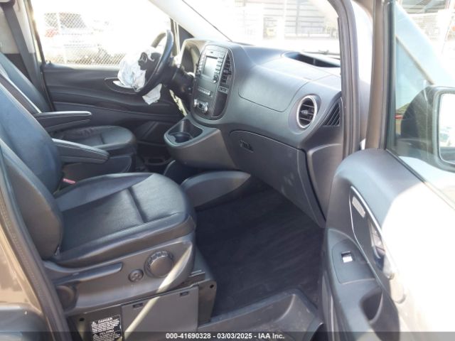 2019 MERCEDES-BENZ METRIS WD4PG2EE3K3523210 Photo 4