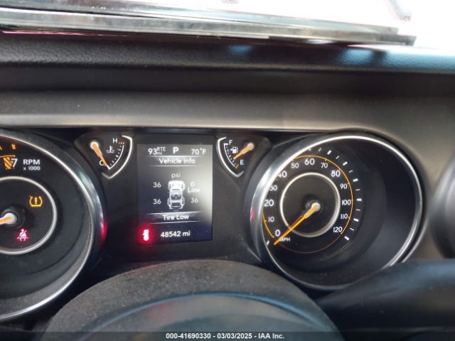 1C4HJXDG1NW144404 Jeep Wrangler Unlimited Sport 4x4