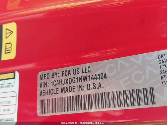 1C4HJXDG1NW144404 Jeep Wrangler Unlimited Sport 4x4