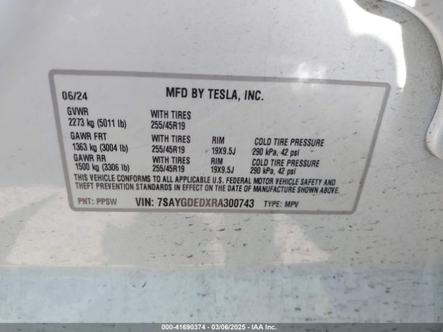 7SAYGDEDXRA300743 Tesla Model Y Long Range Dual Motor All-wheel Drive/rwd