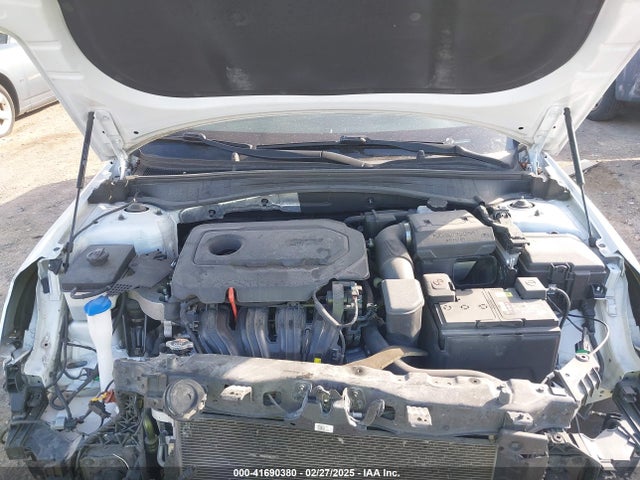 5XXGT4L31LG420288 KIA Optima Lx