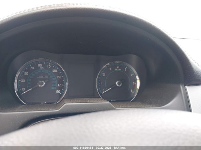 SAJWA0FS1FPU58051 Jaguar Xf 2.0t Premium