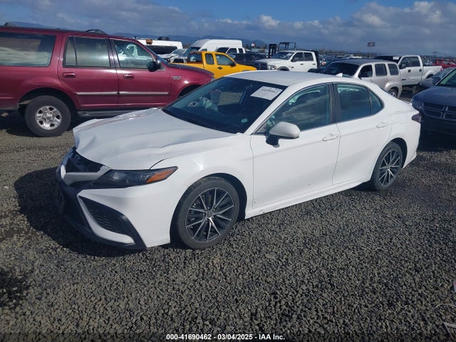 4T1G11AKXMU414513 Toyota CAMRY SE