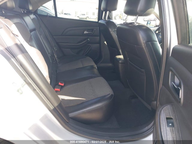1G11C5SL7FF176820 Chevrolet MALIBU 1LT