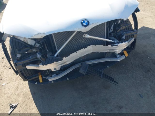 2019 BMW X3 5UXTR9C52KLD93422 Photo 5