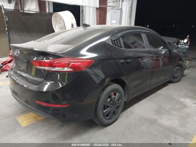 KMHD74LFXHU091881 Hyundai ELANTRA SE
