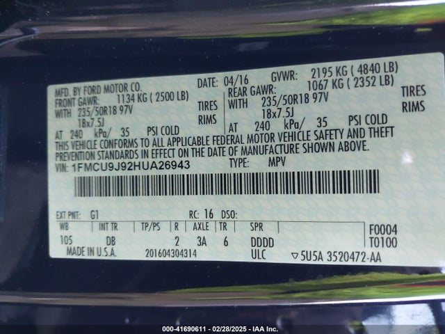 1FMCU9J92HUA26943 Ford Escape Titanium
