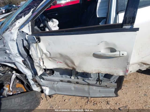 JN8AT3BBXMW235511 Nissan Rogue Sv Intelligent Awd