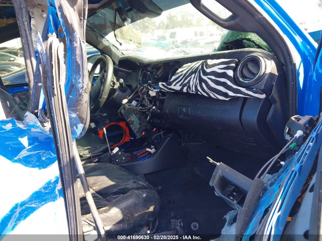 5TFCZ5AN5KX203938 Toyota 2gr-fks