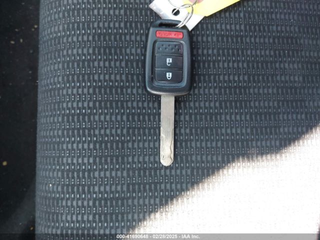 3HGGK5H51FM775176 Honda FIT LX