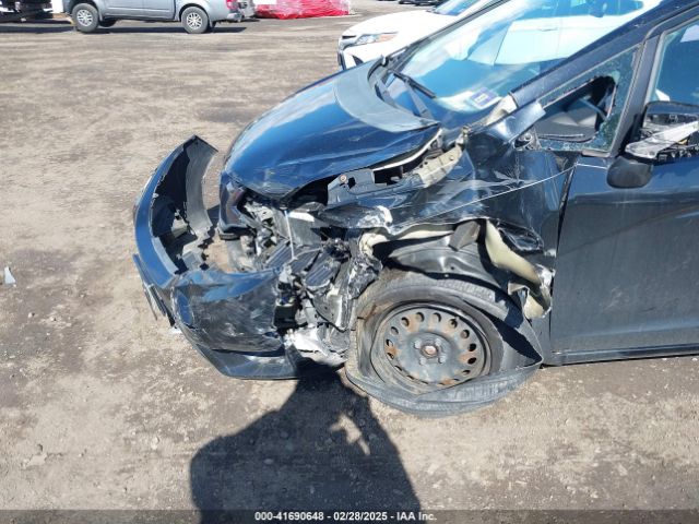 3HGGK5H51FM775176 Honda FIT LX