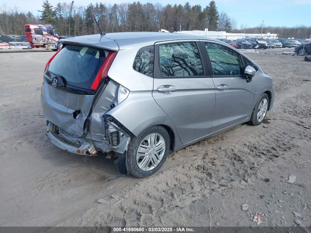 3HGGK5G43KM726127 Honda FIT LX