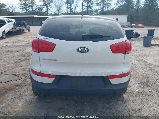 KNDPB3AC2G7823758 KIA Sportage Lx