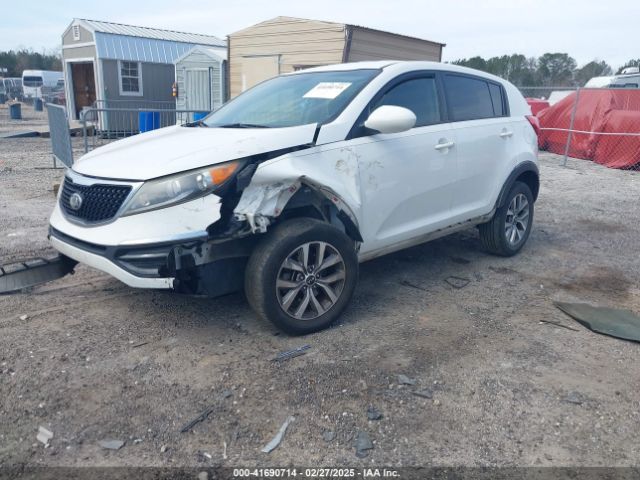 KNDPB3AC2G7823758 KIA Sportage Lx