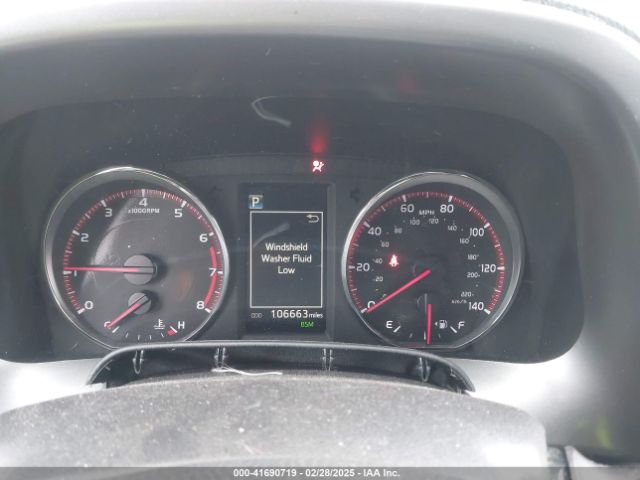 2T3NFREV5GW274409 Toyota RAV4 SE