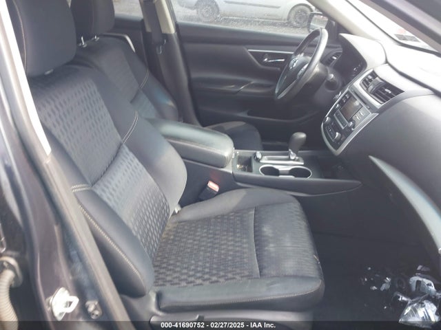 1N4AL3AP3HC285995 Nissan Altima 2.5 Sv