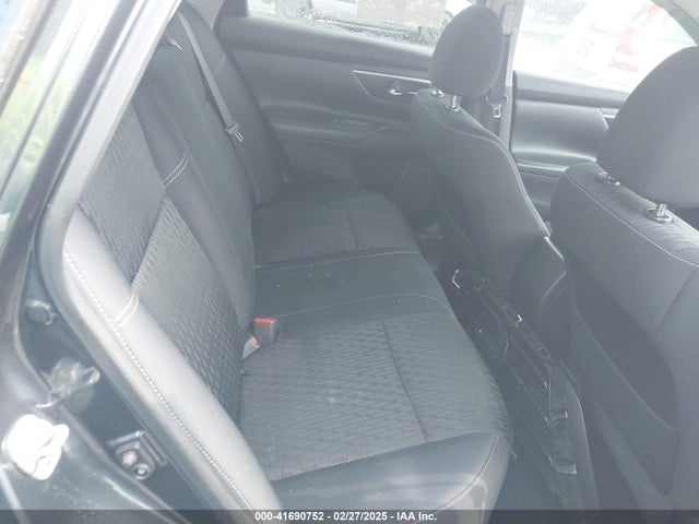1N4AL3AP3HC285995 Nissan Altima 2.5 Sv