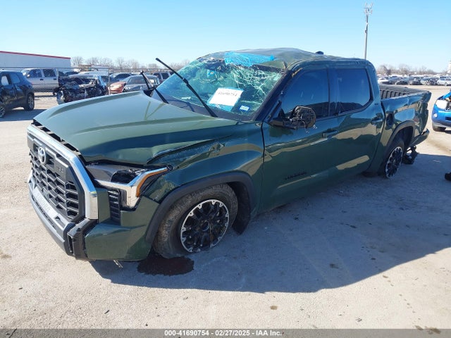 5TFLA5AB2NX001785 Toyota Tundra Sr5