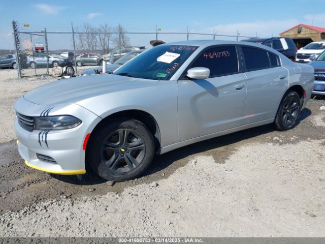 2C3CDXBG2LH144044 Dodge Charger Sxt Rwd