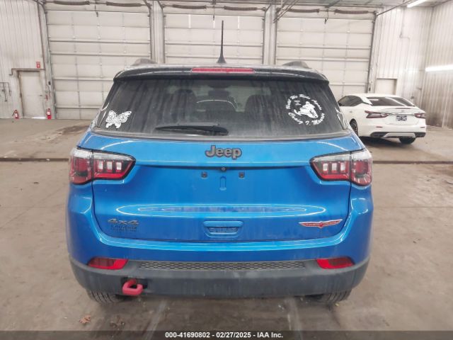 3C4NJDDB8JT207391 Jeep Compass Trailhawk 4x4