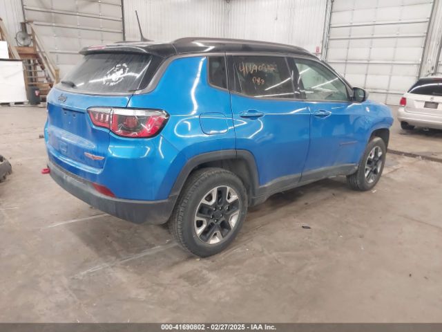 3C4NJDDB8JT207391 Jeep Compass Trailhawk 4x4