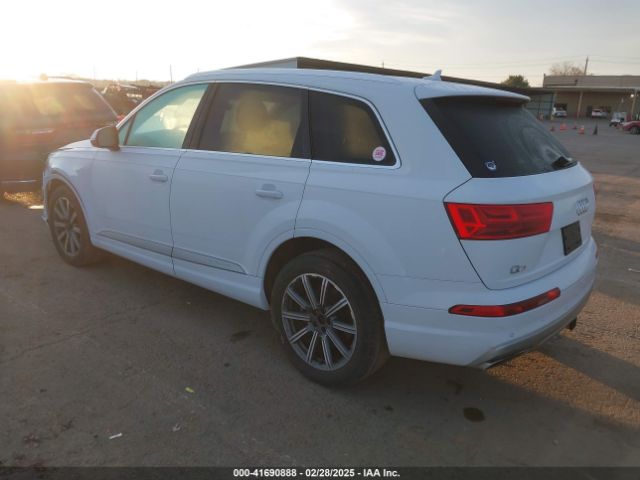 WA1LAAF79JD027853 Audi Q7 3.0t Premium