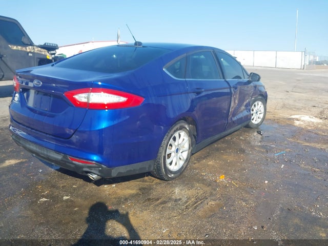 Ford FUSION S 2016 3FA6P0G73GR317666 Image 4