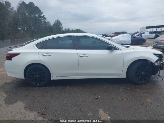 1N4AL3AP7JC181385 Nissan Altima 2.5 Sr