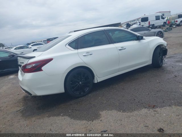 1N4AL3AP7JC181385 Nissan Altima 2.5 Sr