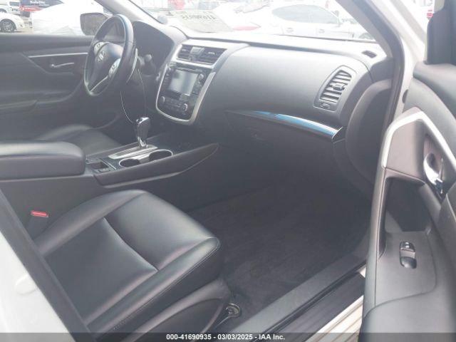 1N4AL3AP7JC181385 Nissan Altima 2.5 Sr