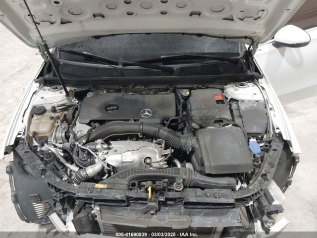 W1K3G4FB8LW046501 Mercedes-Benz A 220 4matic