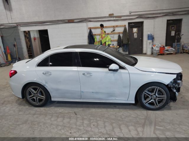 W1K3G4FB8LW046501 Mercedes-Benz A 220 4matic