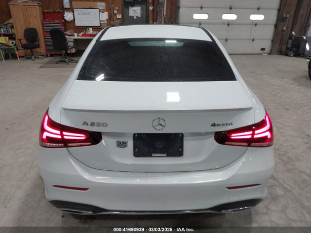 W1K3G4FB8LW046501 Mercedes-Benz A 220 4matic