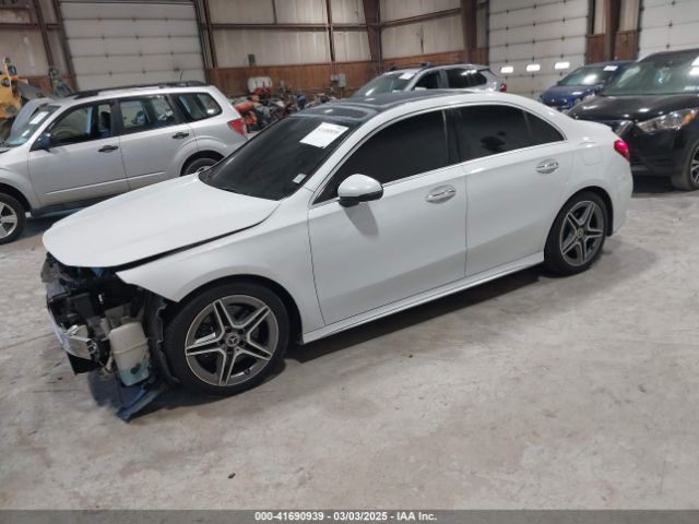 W1K3G4FB8LW046501 Mercedes-Benz A 220 4matic
