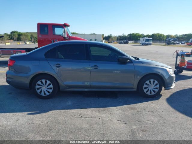 3VW2K7AJ5FM268368 Volkswagen Jetta 2.0l S