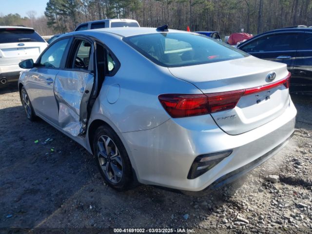 3KPF24AD2LE234214 KIA Forte Lxs