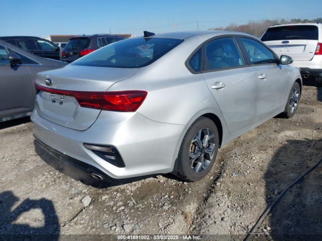 3KPF24AD2LE234214 KIA Forte Lxs