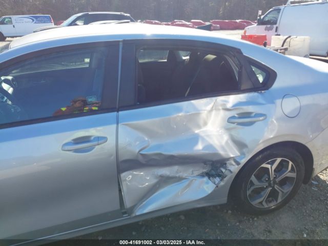 3KPF24AD2LE234214 KIA Forte Lxs