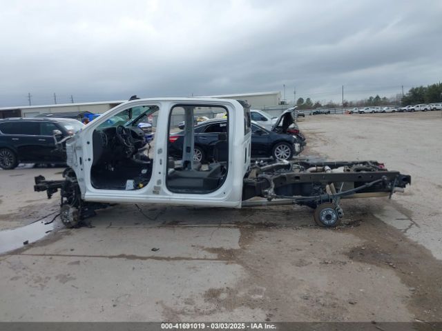 3GCPYFEDXLG418538 Chevrolet Silverado 1500 4wd  Short Bed Lt Trail Boss