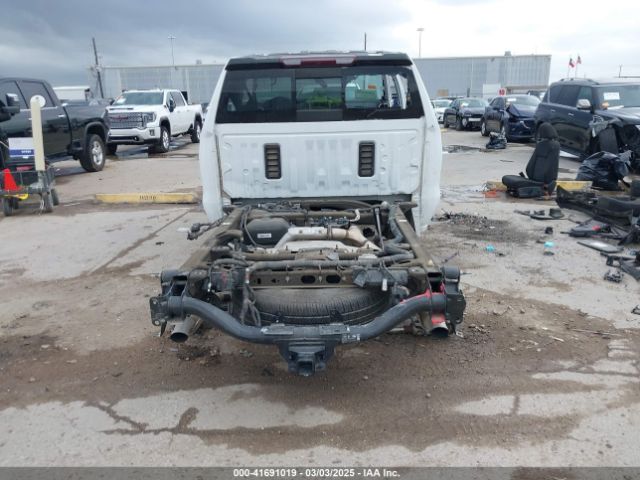 3GCPYFEDXLG418538 Chevrolet Silverado 1500 4wd  Short Bed Lt Trail Boss