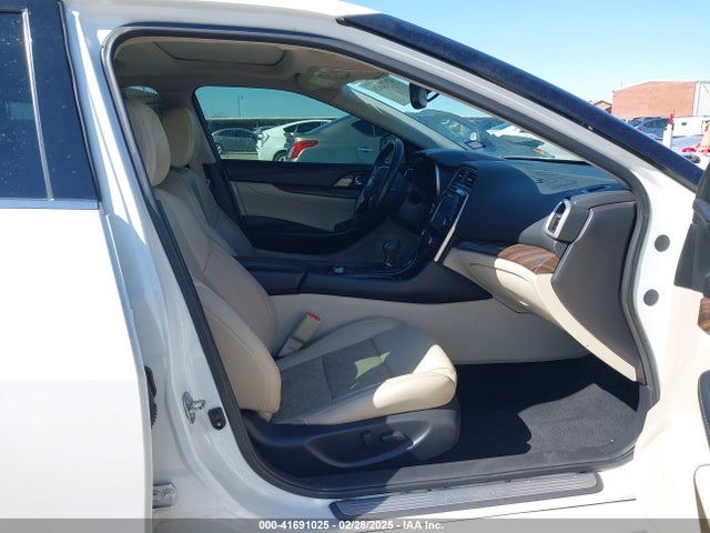 1N4AA6AP8GC436917 Nissan Maxima 3.5 Platinum
