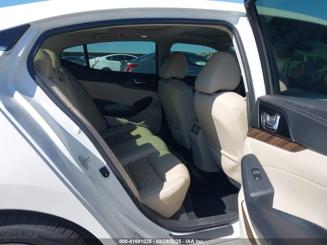 1N4AA6AP8GC436917 Nissan Maxima 3.5 Platinum