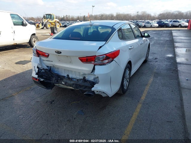 5XXGT4L3XJG216120 KIA Optima Lx
