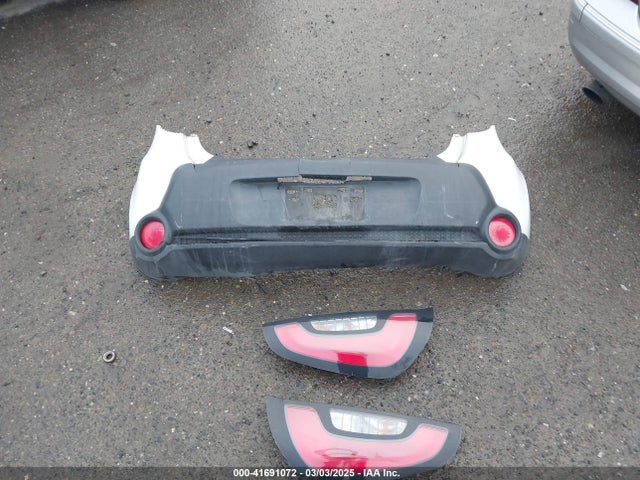 KIA Soul 2015 KNDJN2A21F7222404 Image 12