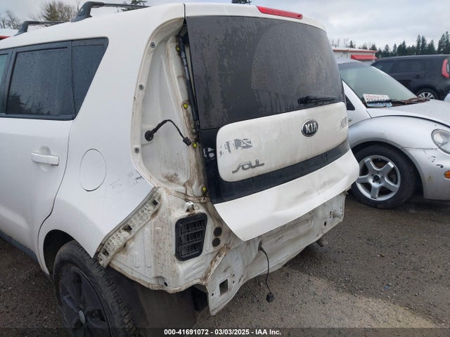 KIA Soul 2015 KNDJN2A21F7222404 Image 14
