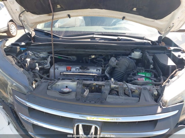 5J6RM3H58EL028190 Honda CR-V EX