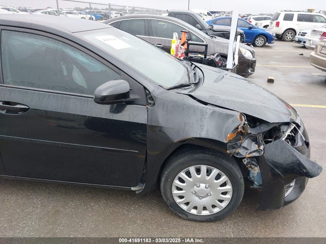Toyota COROLLA LE 2016 5YFBURHE0GP394083 Image 17
