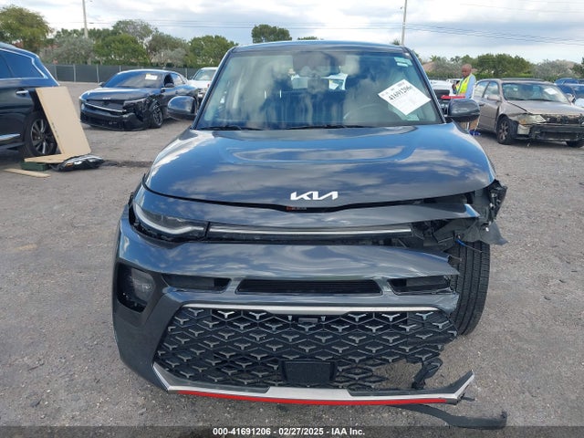 KNDJ53AF6N7832208 KIA Soul Turbo