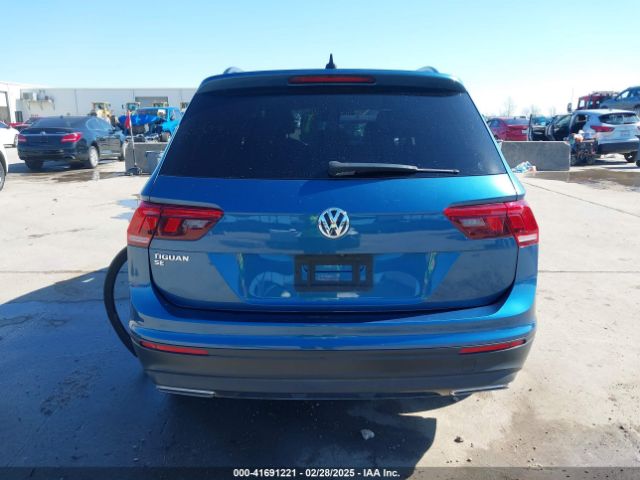 3VV3B7AX9KM197862 Volkswagen Tiguan 2.0t Se/2.0t Sel/2.0t Sel R-line/2.0t Sel R-line Black
