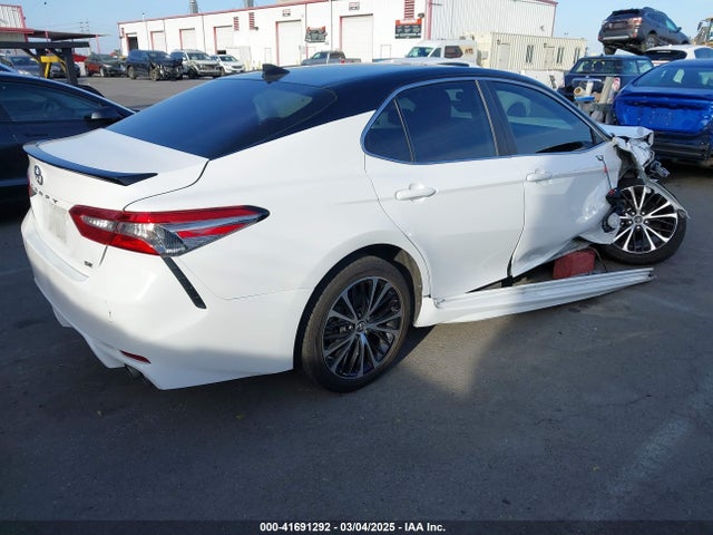 4T1B11HK4KU703416 Toyota CAMRY SE